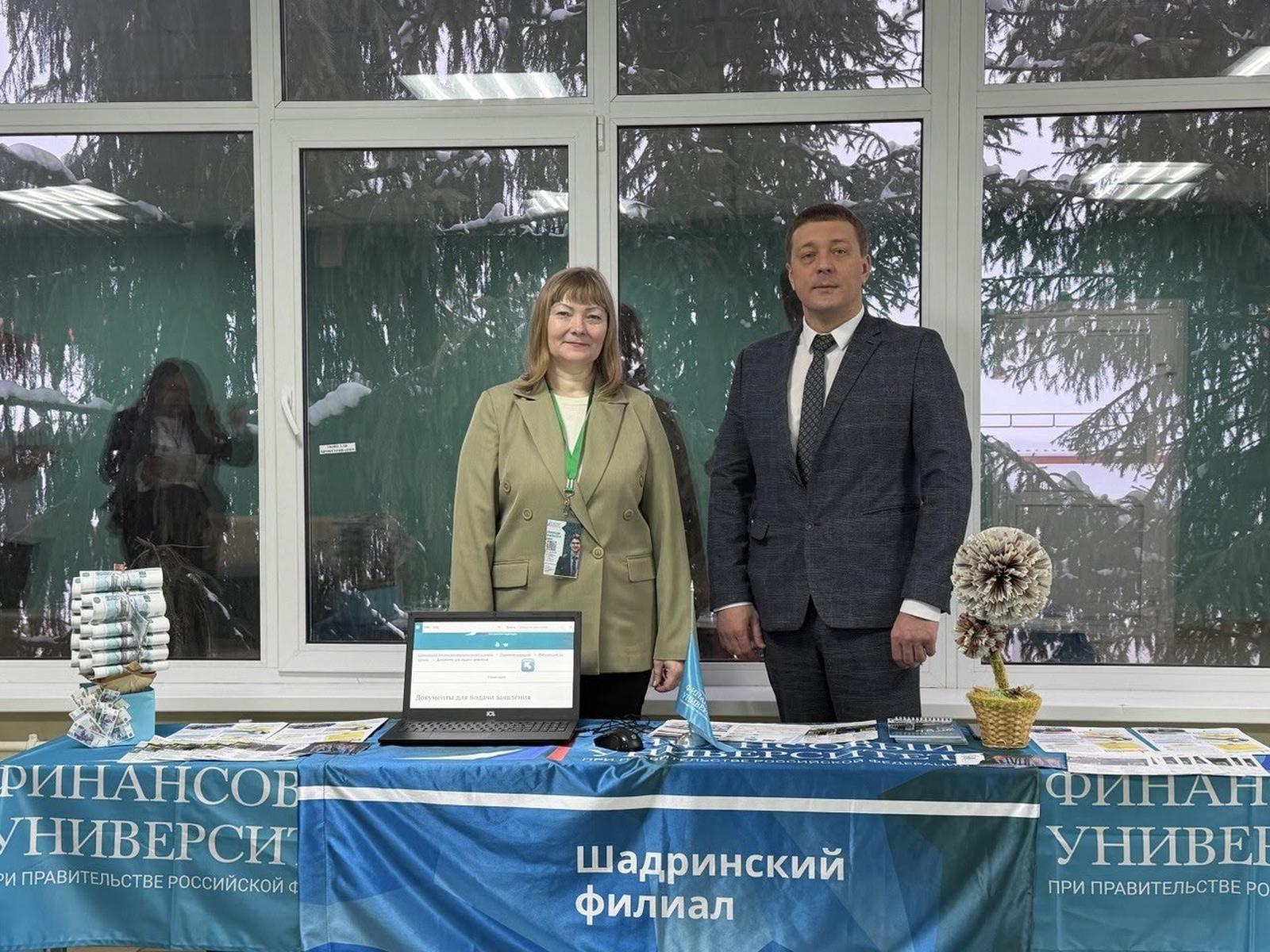 Наши промоутеры на встрече в Лицее №1